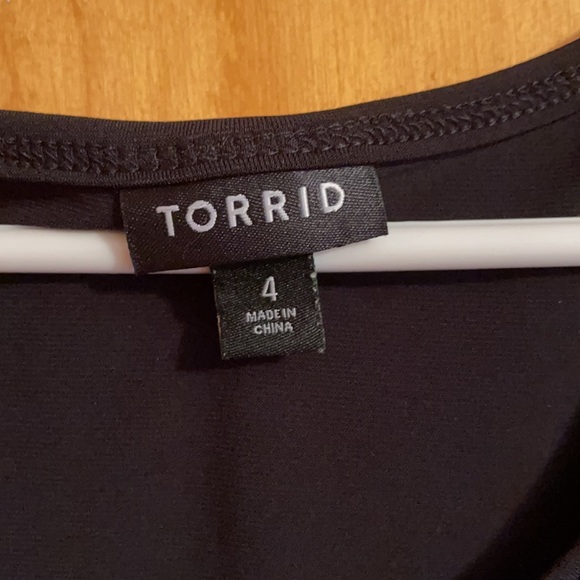 Torrid Tanktop - Picture 2 of 3